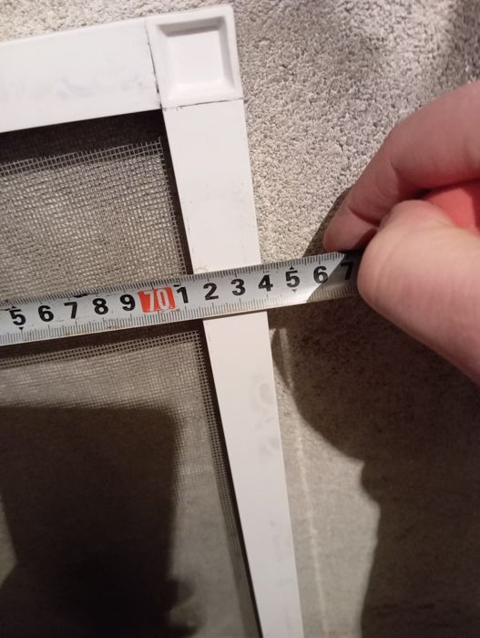 Комарник за прозорец