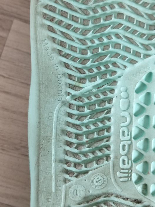Papuci copii Nabaiji mărimea 27 (Decathlon)