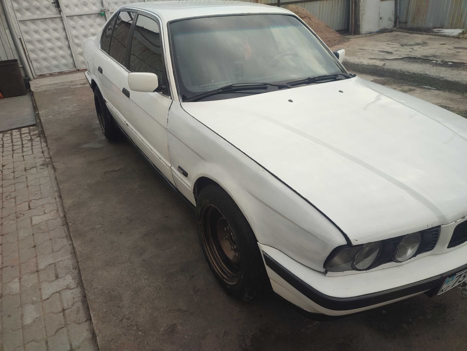 Продам BMW e34 в хорошем состоянии.