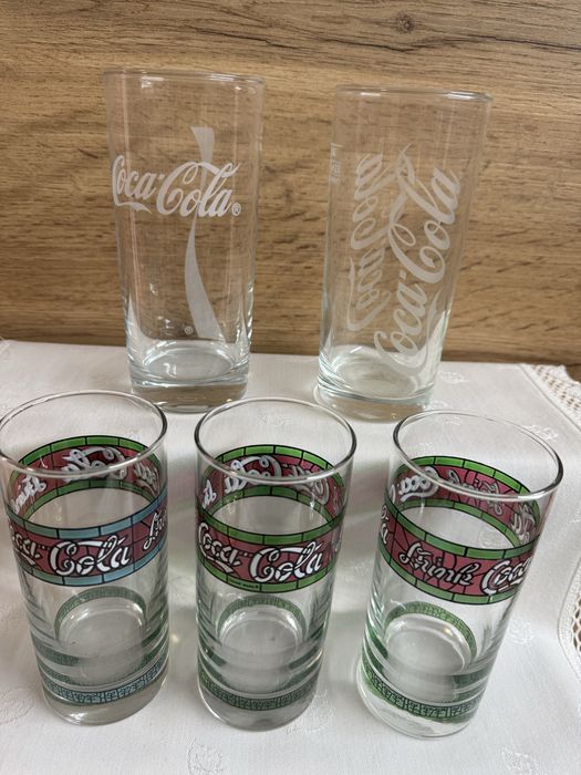 Чаши на Кока Кола