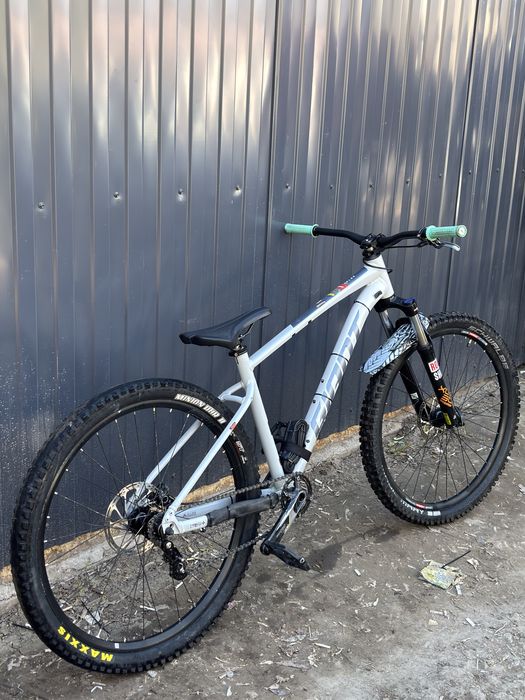 Giant talon M 27.5