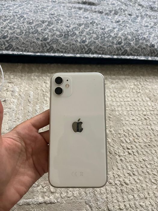 Айфон 11 ақ түсті