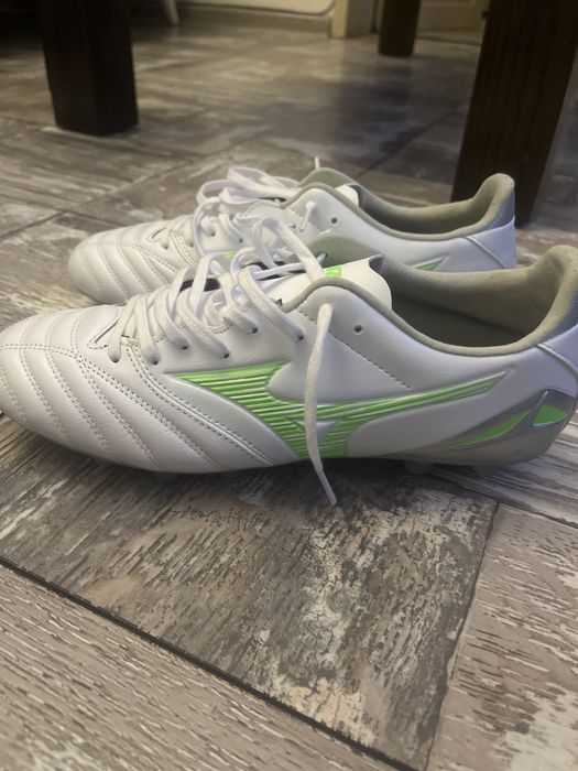 Бутонки Mizuno neo pro