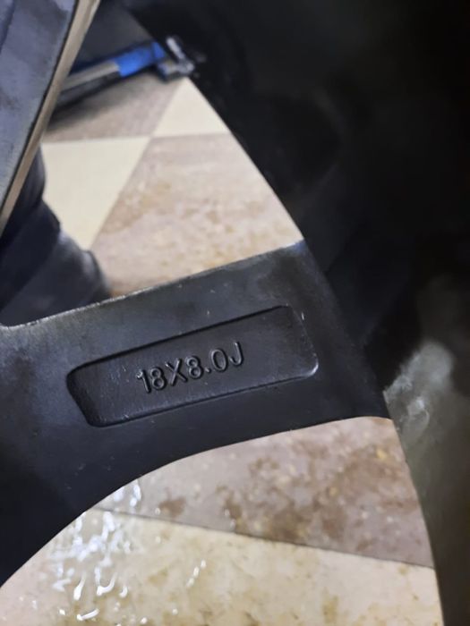 Продам титановые диски R18