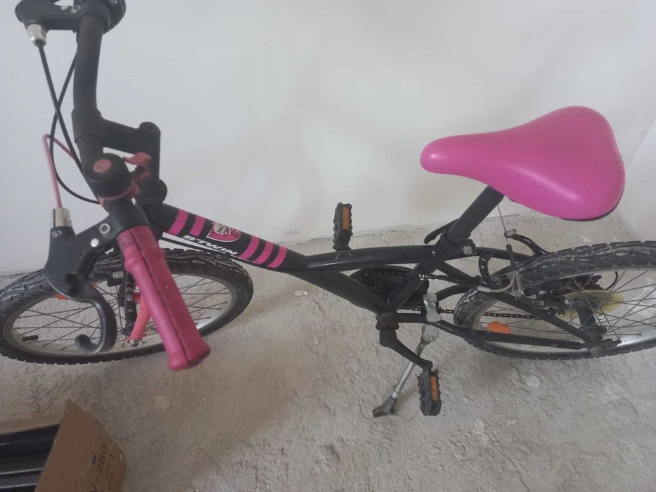 Bicicletă pentru fete
