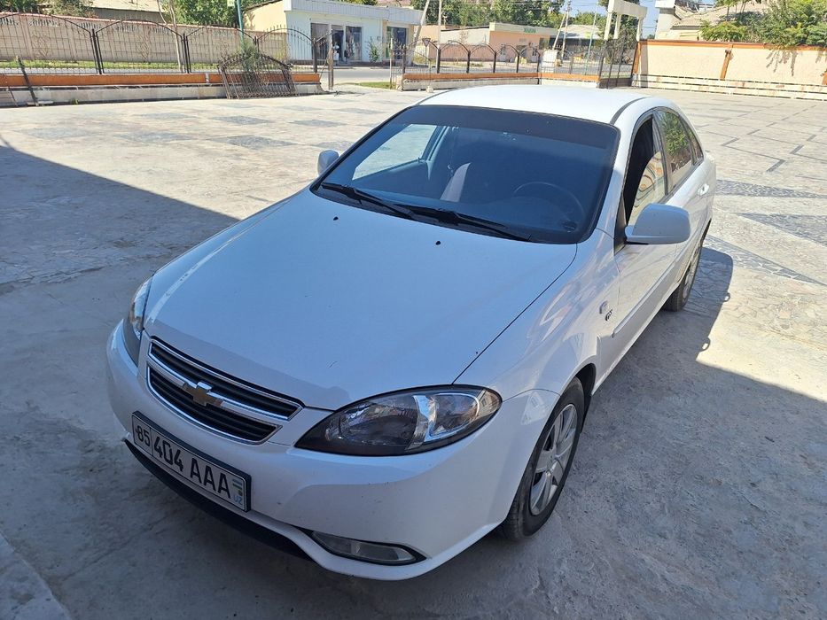 Gentra 2 lukis hech qanday aybi yuq