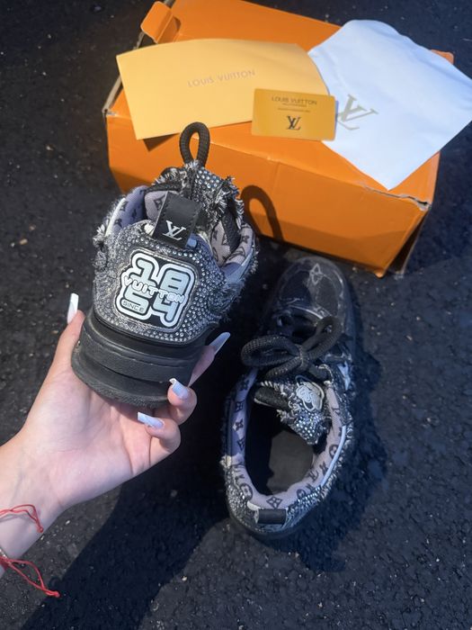 lv skate barbati