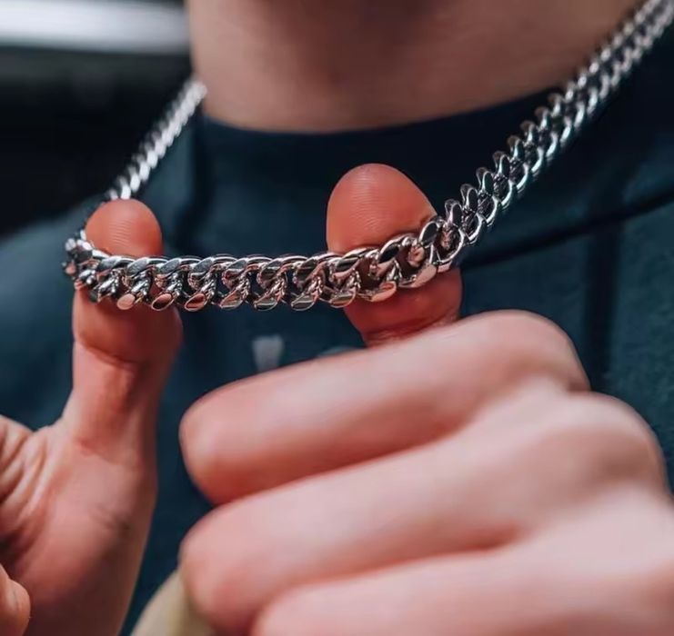 Хип -Хоп/Рапърско семпло колие от титаниева стомана с различни размери