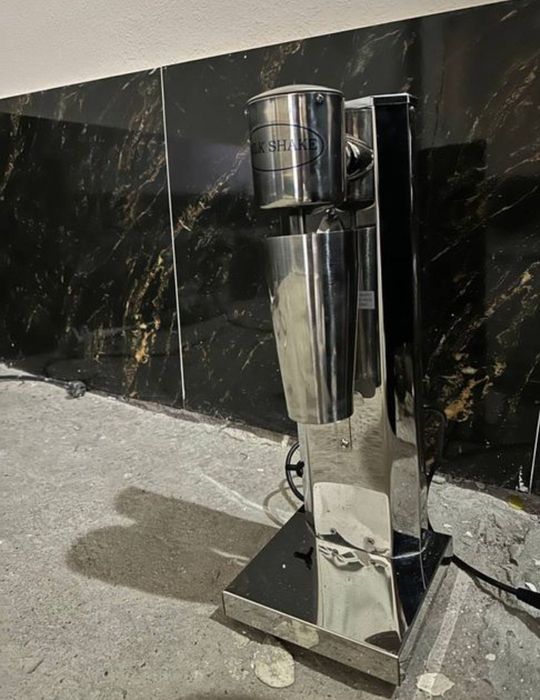 Коктейл аппарат, Koktel apparati