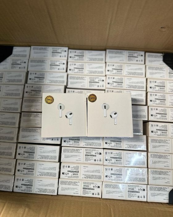 Новые AirPods Premium наушники