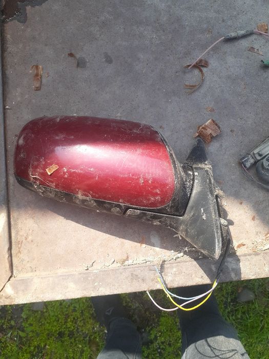 Правое зерколо на ниссан максима