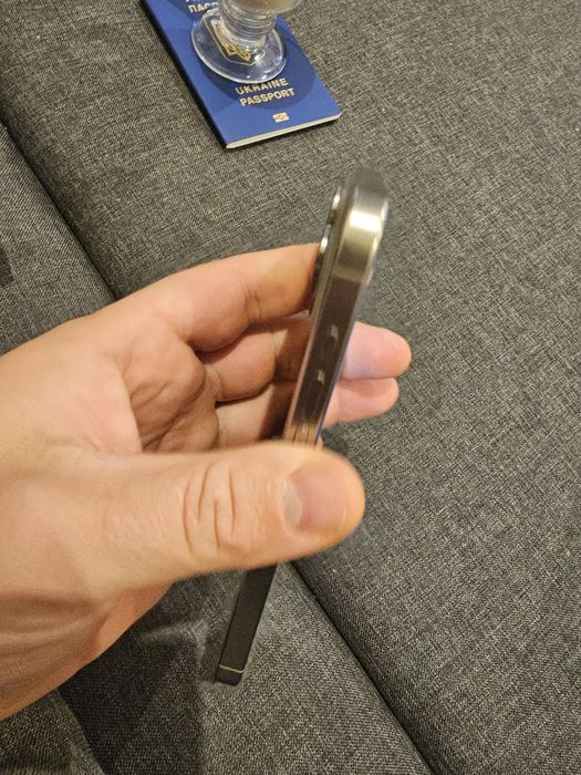 iPhone 15 Pro Max 512GB • Gold