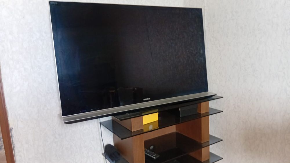 Продали телевизор Sony