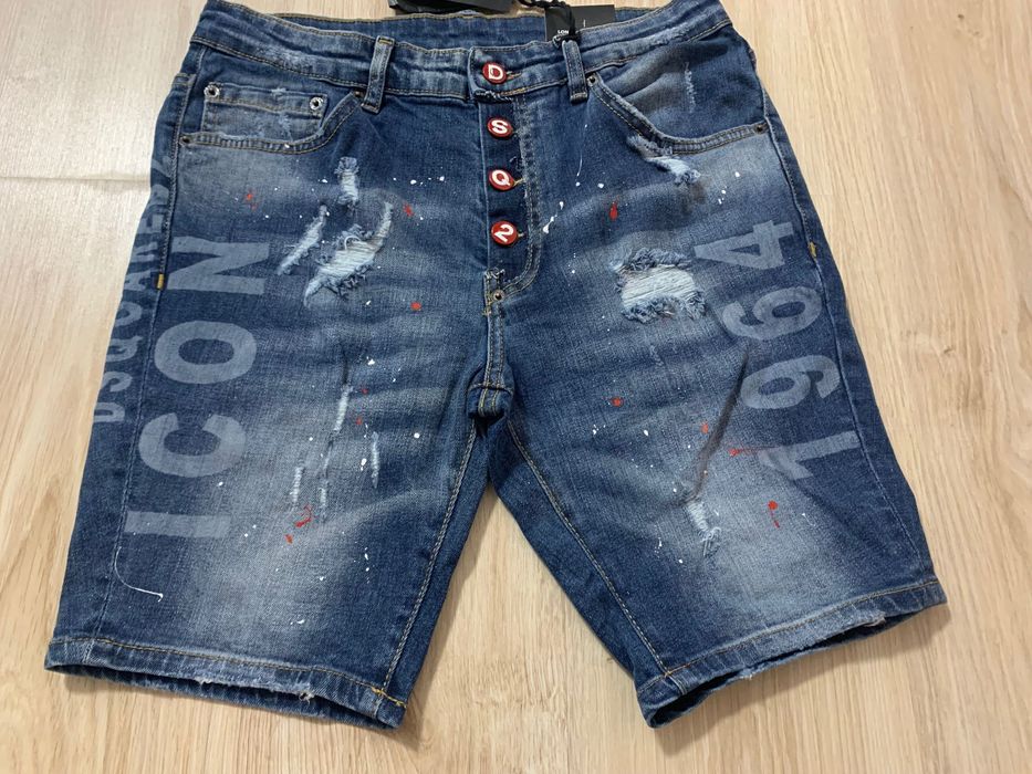 Нови мъжки къси дънки Dsqured D2 размери 42,44,48
