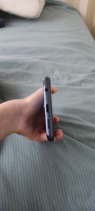 Продаю redmi note 9s