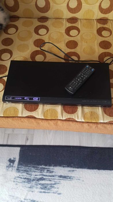 dvd masina , camera video , masuta laptop