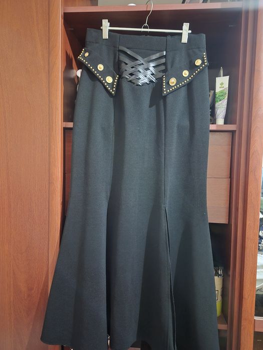 Продам отличные юбки 2 шт.