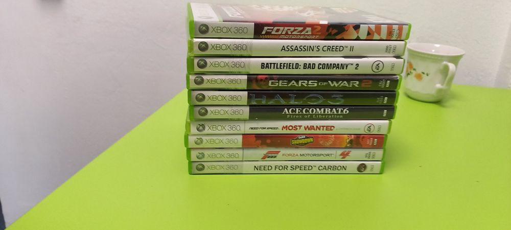 Xbox 360 cu 2 controller +16 jocuri