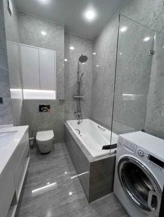 "'Голдн хаус" Парисен 3/7/8 г Аренда новая квартира в новостройке