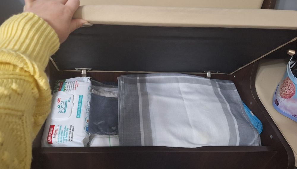 Кухненски ъглов диван