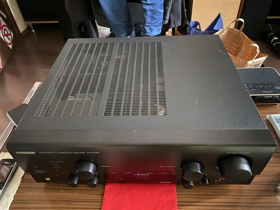Surround Amplifier Kenwood KA-V7700 10 Din 10