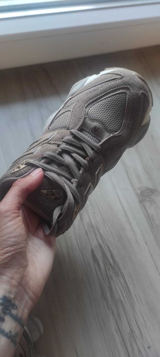 Дамски маратонки New balance 39 номер