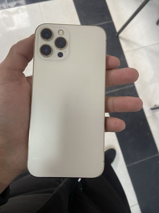 Iphone 11 pro holat zor