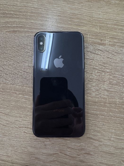 Iphone X в хорошем состоянии