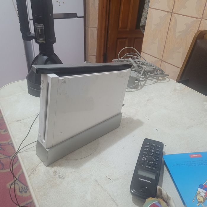 Wii u în stare bună. Vine fără manete