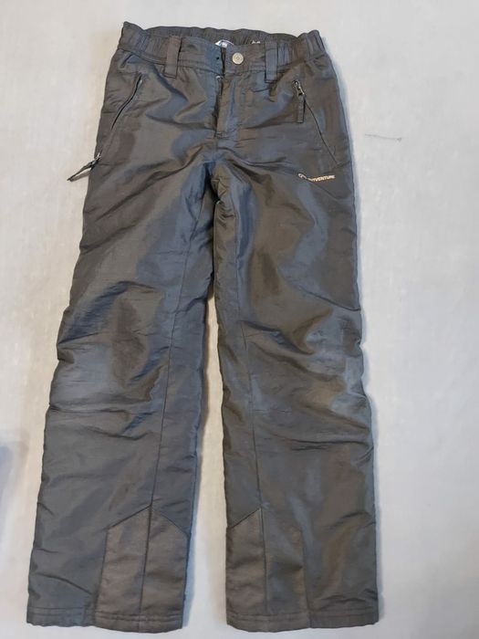 Продам балоньевые брюки на девочек