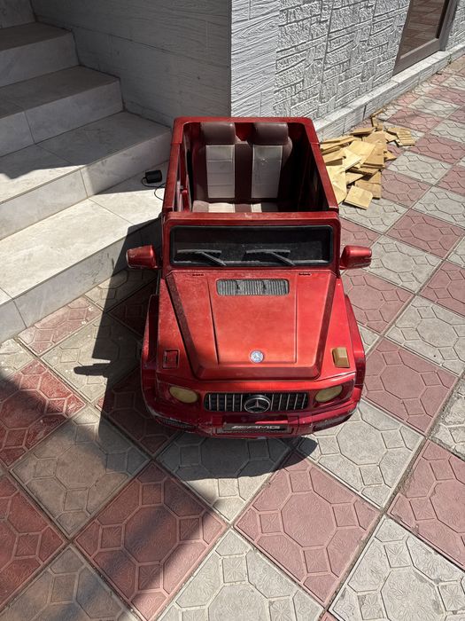 Продам детский электромобиль