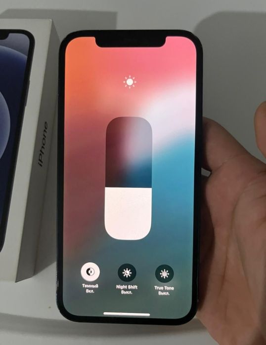 iPhone 12 black 5G iOS 18