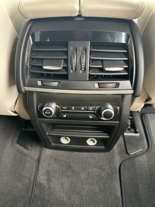 De vanzare BMW X5  M50d