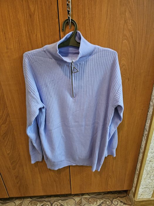 Продам женские кофты