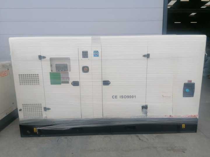 Generator de curent 225 kva - 180 kw cu automatizare nou de backup