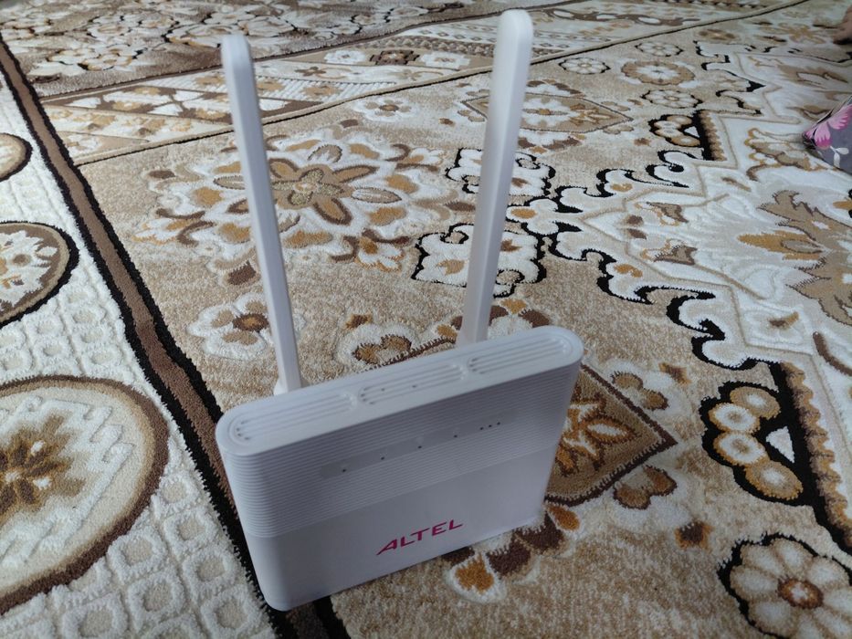 Продам роутер Алтел 4g модем