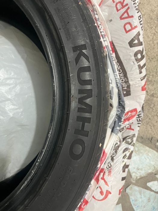 Продается шины. Почти новый.