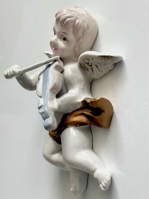 Винтидж порцеланова фигурка за окачване на стена