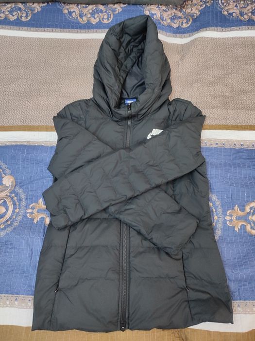 Женская куртка Nike оригинал
