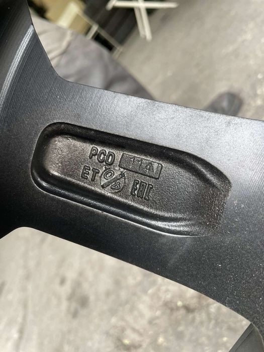 Джанти и зимни гуми оборудвани за Тесла Модел У