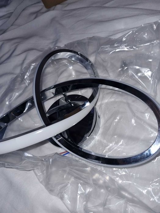 LED Лампа за дома или офиса.