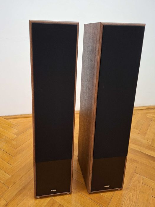 Boxe Magnat Monitor S70 Walnut