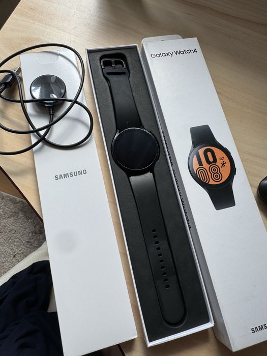 Samsung Galaxy Watch 4