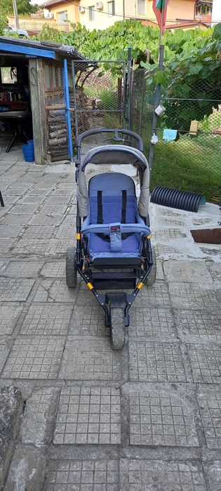 Детска количка в дабро състояние 3в1