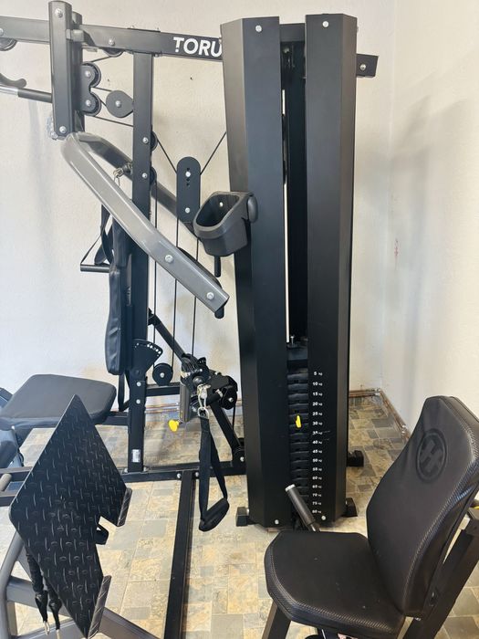Vand aparat de fitness multifunctinal, in stare foarte buna