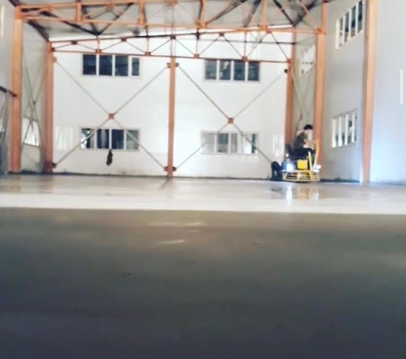 Прамышленый пол топинг пол