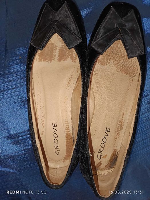 Продавам дамски обувки, в добро състояние Р-р 36 Цена 10лв.