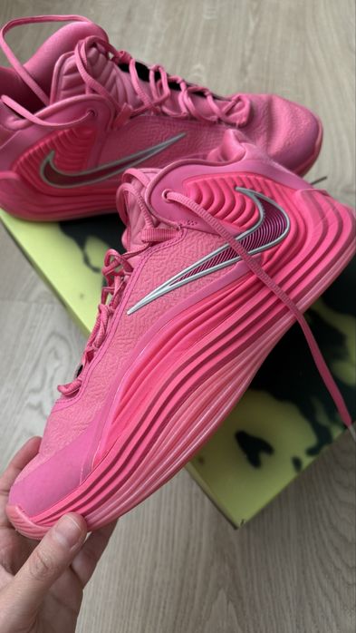 кроссовки Nike женские