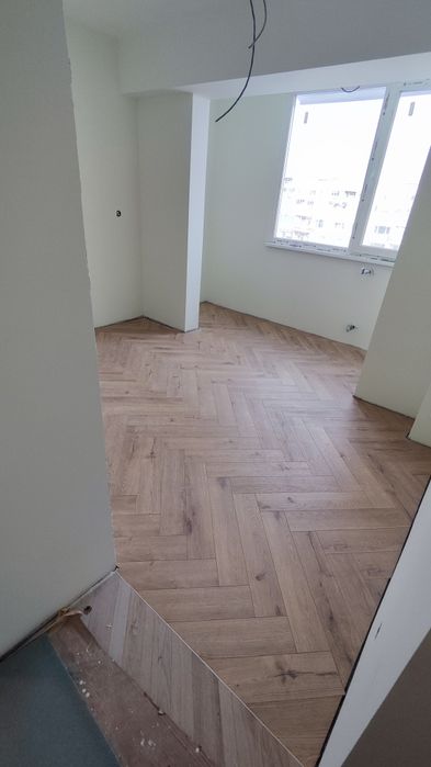 Монтаж на ламиниран ПАРКЕТ, SPC  рибена кост, шаврон