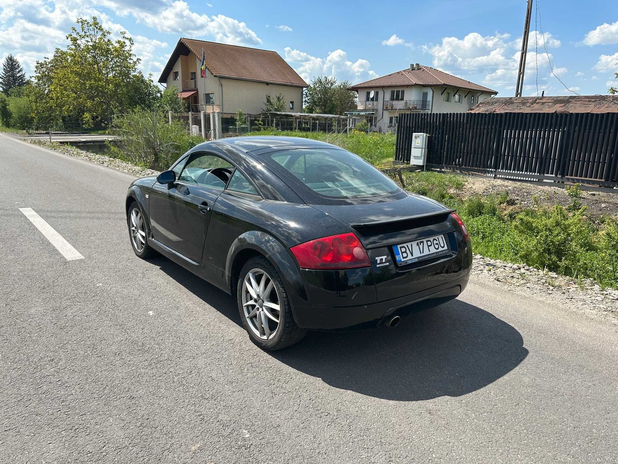 Audi TT Mk1 1999 Brasov • OLX.ro